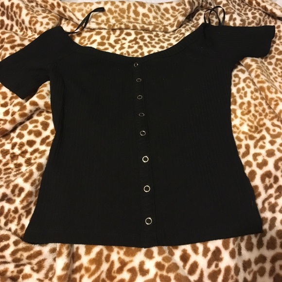 Crop top - Picture 2 of 4